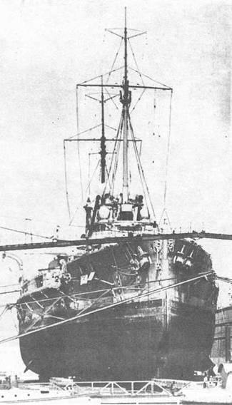 Линейные корабли “Гельголанд”, “Остфрисланд”, "Ольденбург" и "Тюринген" . 1907-1921 гг. Линейные корабли “Гельголанд”, “Остфрисланд”, "Ольденбург" и "Тюринген" . 1907-1921 гг.
