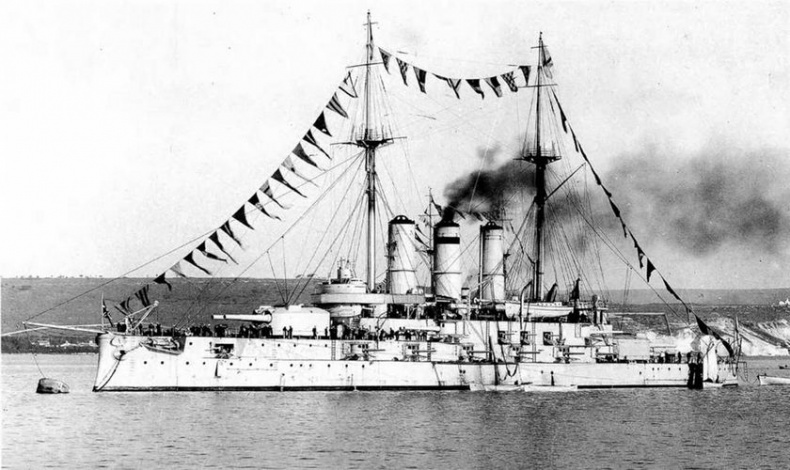 Линейные корабли типа “Иоанн Златоуст”. 1906-1919 гг. Линейные корабли типа “Иоанн Златоуст”. 1906-1919 гг.