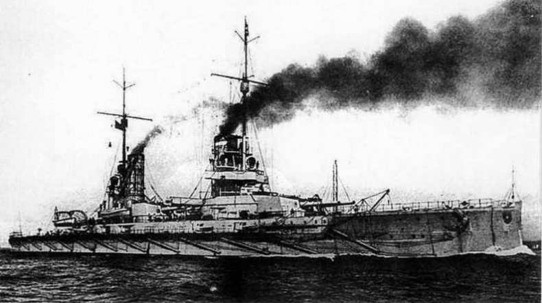 Линейные корабли типов “Кайзер” и “Кениг”. 1909-1918 гг. Линейные корабли типов “Кайзер” и “Кениг”. 1909-1918 гг.