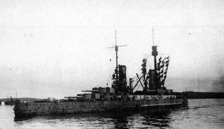Линейные корабли типов “Кайзер” и “Кениг”. 1909-1918 гг. Линейные корабли типов “Кайзер” и “Кениг”. 1909-1918 гг.