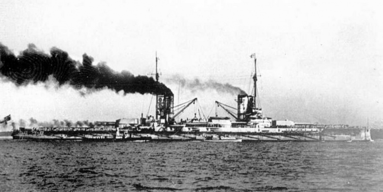 Линейные корабли типов “Кайзер” и “Кениг”. 1909-1918 гг. Линейные корабли типов “Кайзер” и “Кениг”. 1909-1918 гг.