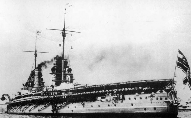 Линейные корабли типов “Кайзер” и “Кениг”. 1909-1918 гг. Линейные корабли типов “Кайзер” и “Кениг”. 1909-1918 гг.