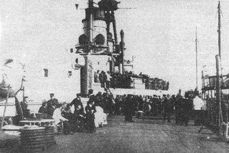 Линейные крейсера “Дерфлингер”, “Лютцов”, “Гинденбург” и “Макензен”. 1907-1918 гг. Линейные крейсера “Дерфлингер”, “Лютцов”, “Гинденбург” и “Макензен”. 1907-1918 гг.