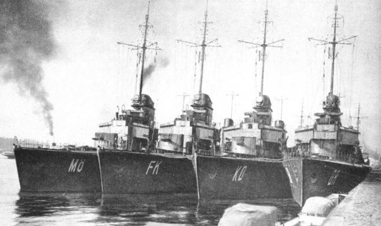 Миноносцы и эскортные корабли Германии. 1927-1945 гг. Миноносцы и эскортные корабли Германии. 1927-1945 гг.
