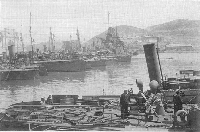 Миноносцы Первой эскадры флота Тихого океана в русско-японской войне (1904-1905 гг.) Миноносцы Первой эскадры флота Тихого океана в русско-японской войне (1904-1905 гг.)