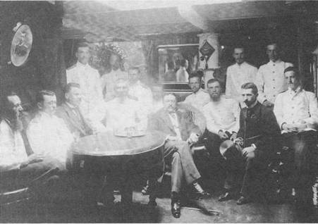 На броненосце «Князь Суворов» На броненосце «Князь Суворов»