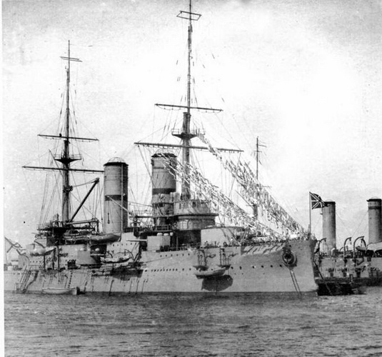 "Слава". Последний броненосец эпохи доцусимского судостроения. (1901-1917) "Слава". Последний броненосец эпохи доцусимского судостроения. (1901-1917)