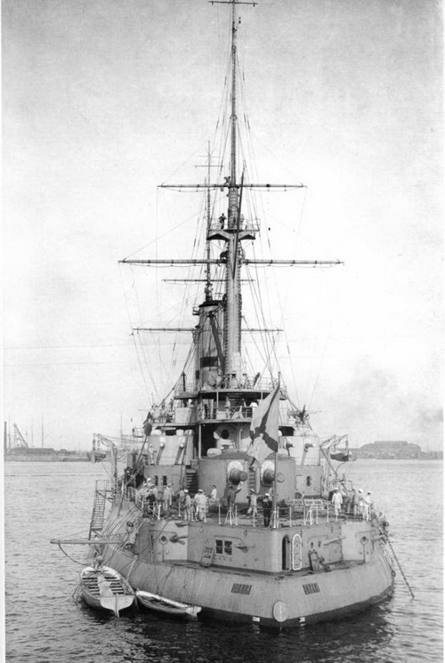 "Слава". Последний броненосец эпохи доцусимского судостроения. (1901-1917) "Слава". Последний броненосец эпохи доцусимского судостроения. (1901-1917)