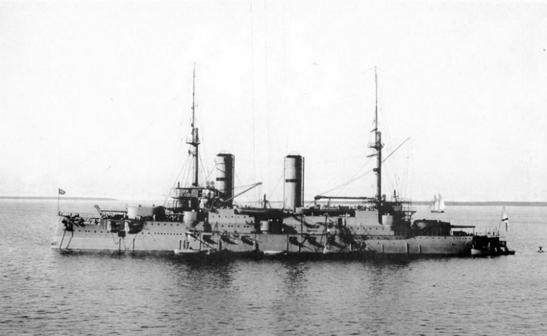 "Слава". Последний броненосец эпохи доцусимского судостроения. (1901-1917) "Слава". Последний броненосец эпохи доцусимского судостроения. (1901-1917)