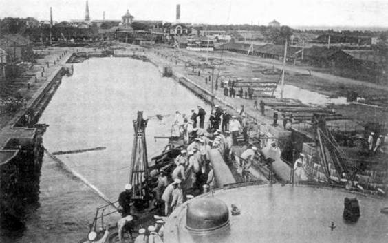 "Слава". Последний броненосец эпохи доцусимского судостроения. (1901-1917) "Слава". Последний броненосец эпохи доцусимского судостроения. (1901-1917)