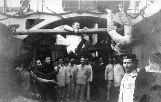 "Слава". Последний броненосец эпохи доцусимского судостроения. (1901-1917) "Слава". Последний броненосец эпохи доцусимского судостроения. (1901-1917)