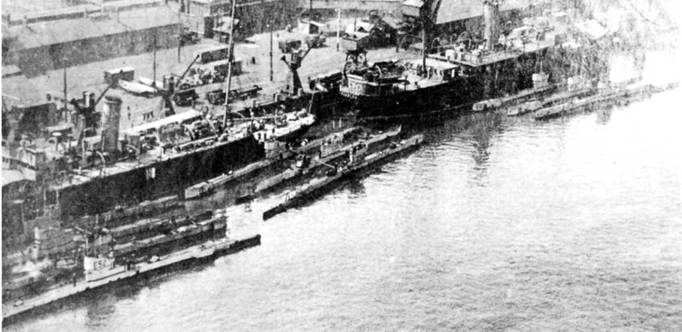 Английские подводные лодки типа “Е” в первой мировой войне. 1914-1918 гг. Английские подводные лодки типа “Е” в первой мировой войне. 1914-1918 гг.
