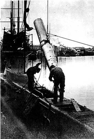Английские подводные лодки типа “Е” в первой мировой войне. 1914-1918 гг. Английские подводные лодки типа “Е” в первой мировой войне. 1914-1918 гг.