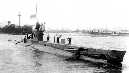 Английские подводные лодки типа “Е” в первой мировой войне. 1914-1918 гг. Английские подводные лодки типа “Е” в первой мировой войне. 1914-1918 гг.