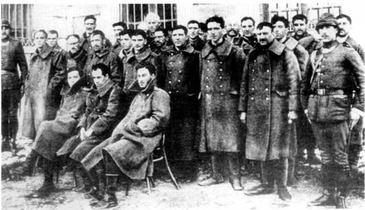 Английские подводные лодки типа “Е” в первой мировой войне. 1914-1918 гг. Английские подводные лодки типа “Е” в первой мировой войне. 1914-1918 гг.