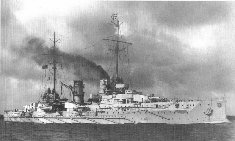 Броненосные крейсера “Шарнхорст”, “Гнейзенау” и “Блюхер” (1905-1914) Броненосные крейсера “Шарнхорст”, “Гнейзенау” и “Блюхер” (1905-1914)