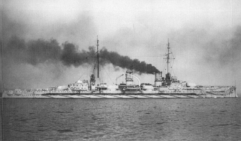 Броненосные крейсера “Шарнхорст”, “Гнейзенау” и “Блюхер” (1905-1914) Броненосные крейсера “Шарнхорст”, “Гнейзенау” и “Блюхер” (1905-1914)