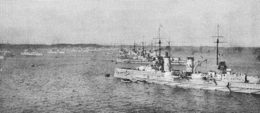 Броненосные крейсера “Шарнхорст”, “Гнейзенау” и “Блюхер” (1905-1914) Броненосные крейсера “Шарнхорст”, “Гнейзенау” и “Блюхер” (1905-1914)
