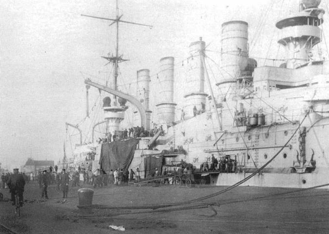 Броненосные крейсера “Шарнхорст”, “Гнейзенау” и “Блюхер” (1905-1914) Броненосные крейсера “Шарнхорст”, “Гнейзенау” и “Блюхер” (1905-1914)