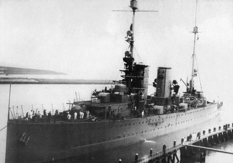 Голландские крейсера Второй Мировой войны Голландские крейсера Второй Мировой войны