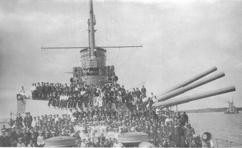 Дредноуты Балтики. 1914-1922 гг. Дредноуты Балтики. 1914-1922 гг.
