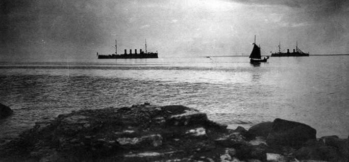 Крейсер I ранга "Россия" (1895 – 1922) Крейсер I ранга "Россия" (1895 – 1922)