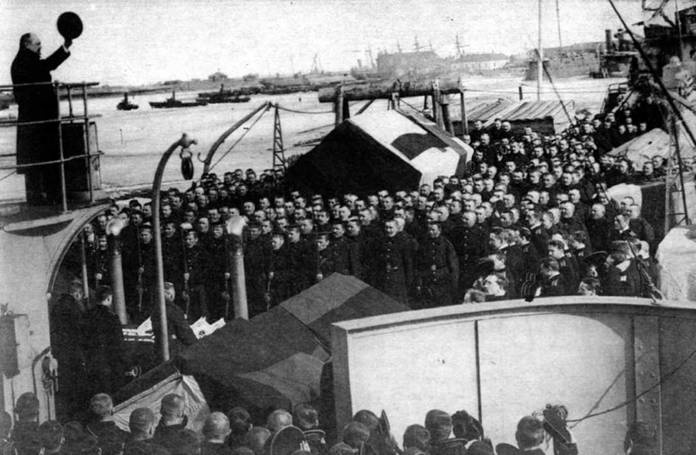 Крейсер I ранга "Россия" (1895 – 1922) Крейсер I ранга "Россия" (1895 – 1922)