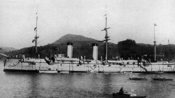 Крейсер I ранга "Рюрик" (1889-1904) Крейсер I ранга "Рюрик" (1889-1904)