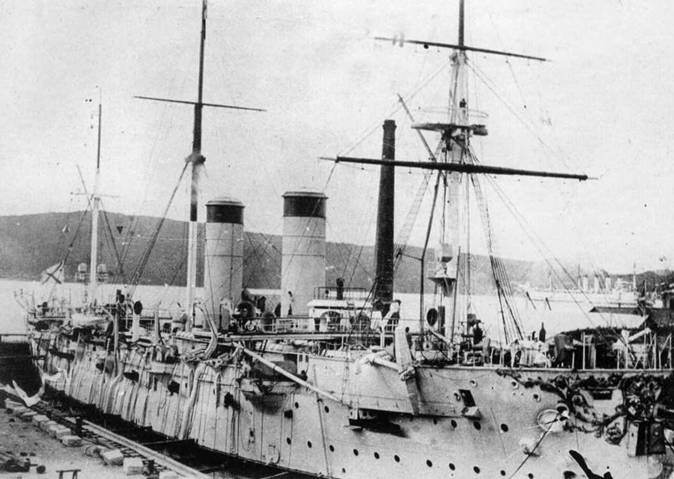 Крейсер I ранга "Рюрик" (1889-1904) Крейсер I ранга "Рюрик" (1889-1904)