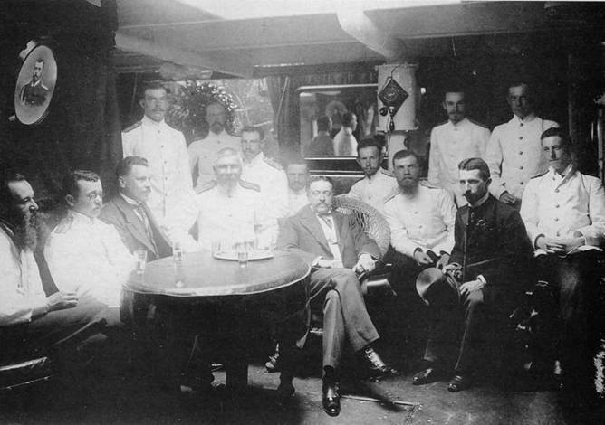 Крейсер I ранга "Рюрик" (1889-1904) Крейсер I ранга "Рюрик" (1889-1904)