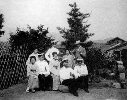 Крейсер I ранга "Рюрик" (1889-1904) Крейсер I ранга "Рюрик" (1889-1904)