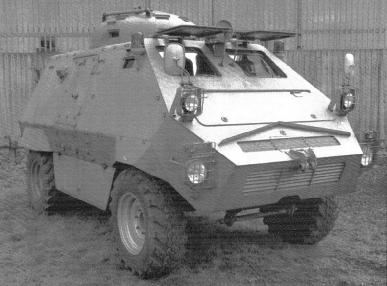 Бронетранспортёры на шасси UNIMOG 1950 - 2009 гг. Бронетранспортёры на шасси UNIMOG 1950 - 2009 гг.