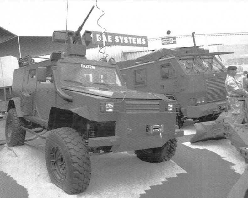 Бронетранспортёры на шасси UNIMOG 1950 - 2009 гг. Бронетранспортёры на шасси UNIMOG 1950 - 2009 гг.