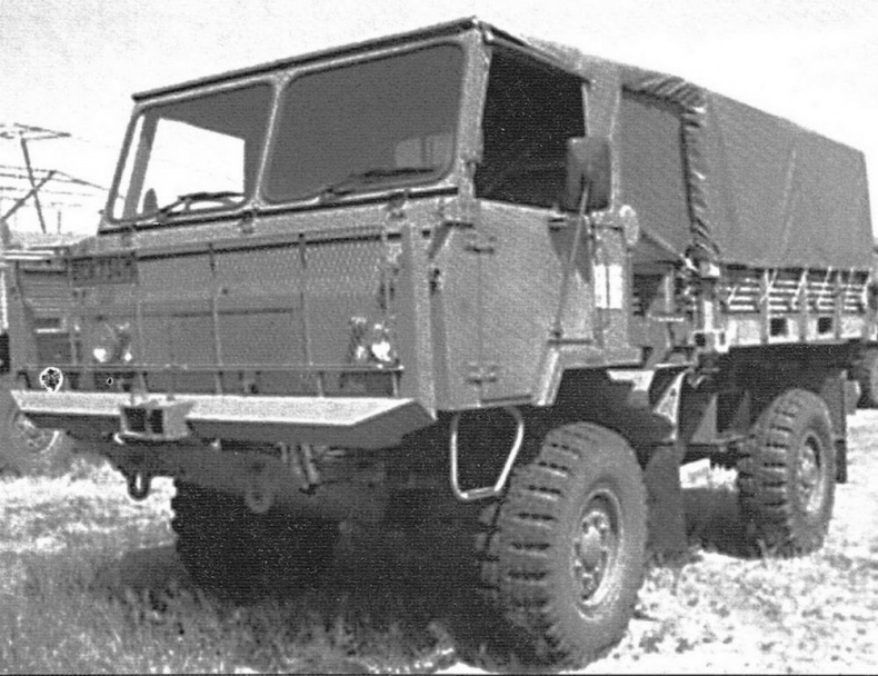 Бронетранспортёры на шасси UNIMOG 1950 - 2009 гг. Бронетранспортёры на шасси UNIMOG 1950 - 2009 гг.
