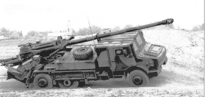 Бронетранспортёры на шасси UNIMOG 1950 - 2009 гг. Бронетранспортёры на шасси UNIMOG 1950 - 2009 гг.