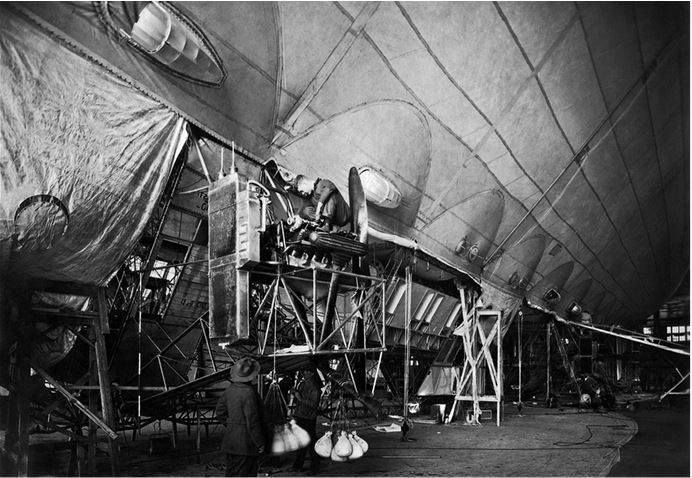 Девятьсот часов неба. Неизвестная история дирижабля «СССР-В6» Девятьсот часов неба. Неизвестная история дирижабля «СССР-В6»