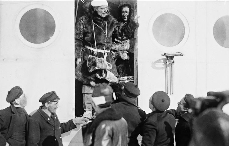 Девятьсот часов неба. Неизвестная история дирижабля «СССР-В6» Девятьсот часов неба. Неизвестная история дирижабля «СССР-В6»