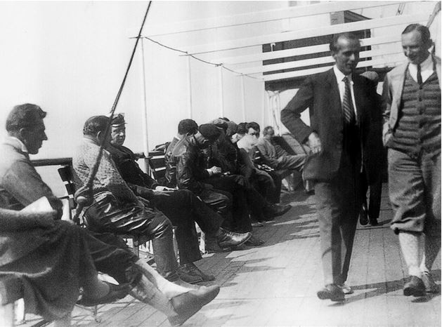 Девятьсот часов неба. Неизвестная история дирижабля «СССР-В6» Девятьсот часов неба. Неизвестная история дирижабля «СССР-В6»