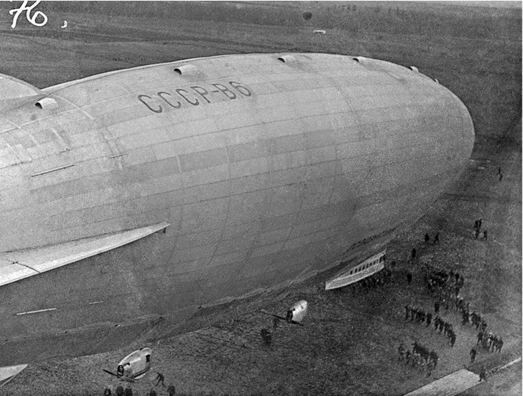 Девятьсот часов неба. Неизвестная история дирижабля «СССР-В6» Девятьсот часов неба. Неизвестная история дирижабля «СССР-В6»