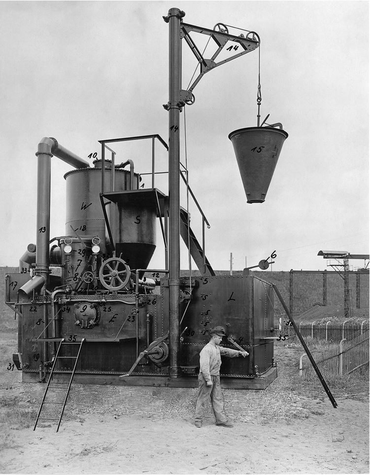 Девятьсот часов неба. Неизвестная история дирижабля «СССР-В6» Девятьсот часов неба. Неизвестная история дирижабля «СССР-В6»