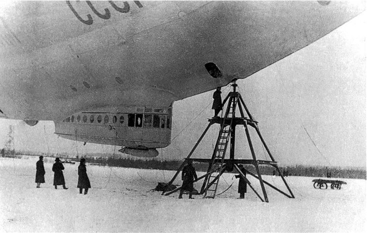 Девятьсот часов неба. Неизвестная история дирижабля «СССР-В6» Девятьсот часов неба. Неизвестная история дирижабля «СССР-В6»