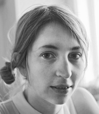 ЗБ. Заброшенная больница - самое таинственное место в городе... ЗБ. Заброшенная больница - самое таинственное место в городе...