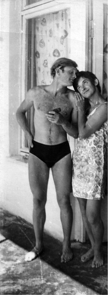 Пассажиры колбасного поезда. Этюды к картине быта российского города. 1917-1991 Пассажиры колбасного поезда. Этюды к картине быта российского города. 1917-1991