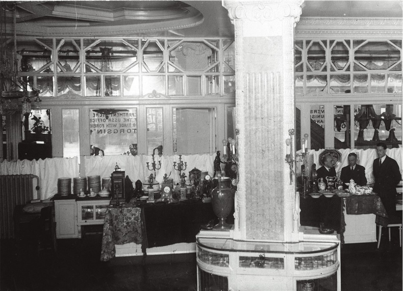 Алхимия советской индустриализации. Время Торгсина Алхимия советской индустриализации. Время Торгсина