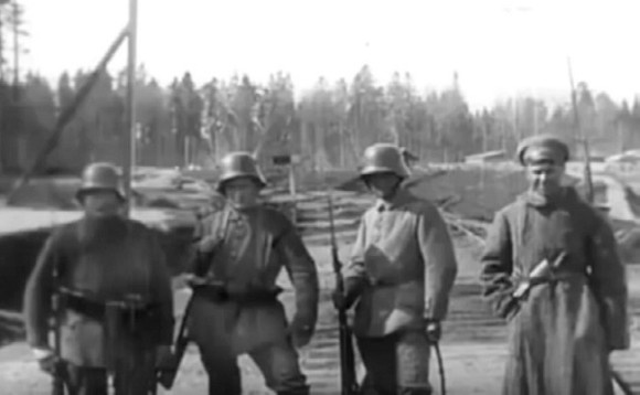 Первый бронепоезд. От двинска до Кушки Первый бронепоезд. От двинска до Кушки